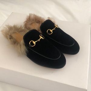 Gucci Princetown Fur Mule (velvet)
